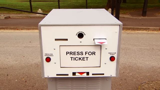 Please Take Your Ticket | Bad Robots (S1-Ep1) | E4 смотреть онлайн
