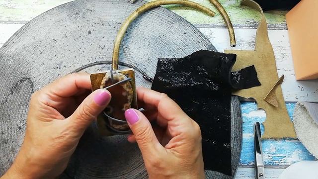 Кулон на кожаном шнуре. Продолжение... Процесс, показ. смотреть онлайн