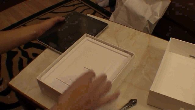 Apple IPad 16GB * Full UNBOXING & Review* By: Extinctionjet. Aka Livingreciever