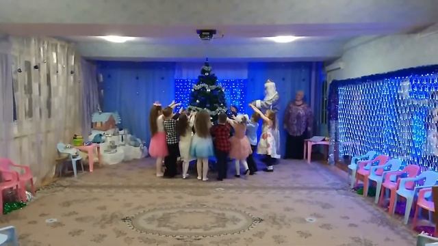 Новогодний утренник 2021 смотреть онлайн