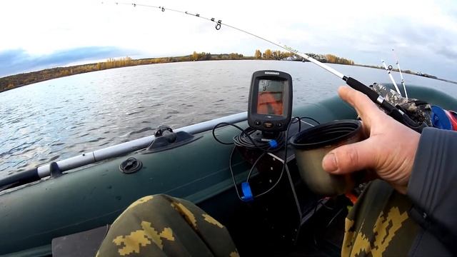 Рыбалка, троллинг в октябре ,река Кама. смотреть онлайн