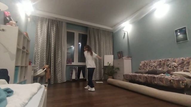 Комбинированное вращение на полу, на спиннере. Фигурное катание. Figure skating. смотреть онлайн