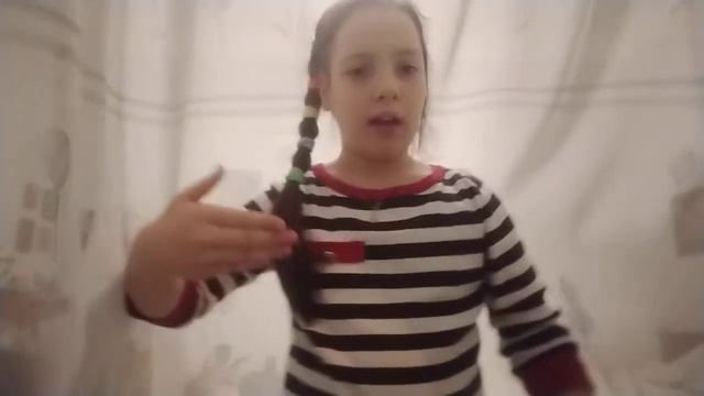 Новое видео на канале Надя тв. Яна танцует под музыку провода да -да -да С мини Яндекс станции! смотреть онлайн