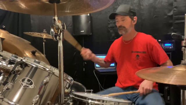 Bon Jovi Bad Medicine drum cover смотреть онлайн