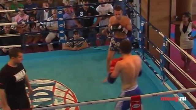 Андрей Молчанов vs Артем Кошелев смотреть онлайн