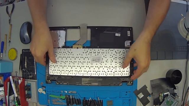 Замена клавиатуры на ноутбуке - что может быть проще? смотреть онлайн