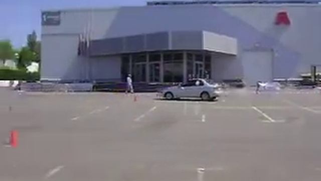 Параллельный слалом "ОТКРЫТЫЙ КУБОК RENAULT-DACIA КЛУБа" в рамках Юбилейной Встречи 02.05. 2013 смотреть онлайн
