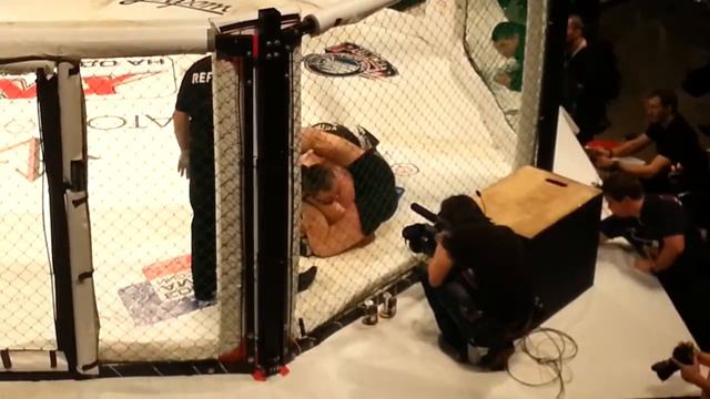 AmbitionsFC: Сила Воли Финалы 12.12.2015 / Егор Борисов vs Владислав Челяпин финал 1 смотреть онлайн