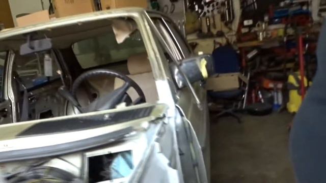 Mercedes W123 T-Modell Schweißupdate und Unterfahrschutz смотреть онлайн
