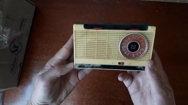 Коллекция советских радио - распаковка смотреть онлайн