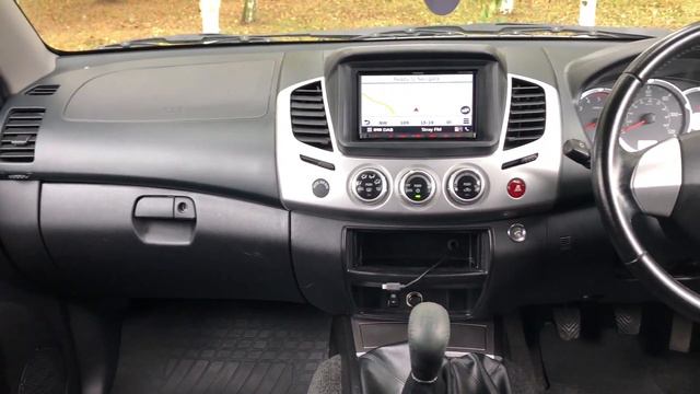 MITSUBISHI L200 ELEGANCE смотреть онлайн