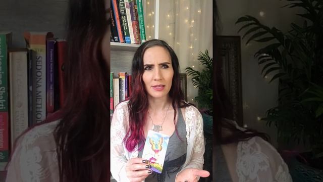 Reading from MAGIC OF FLOWERS ORACLE for the week of 4/5/2021 смотреть онлайн