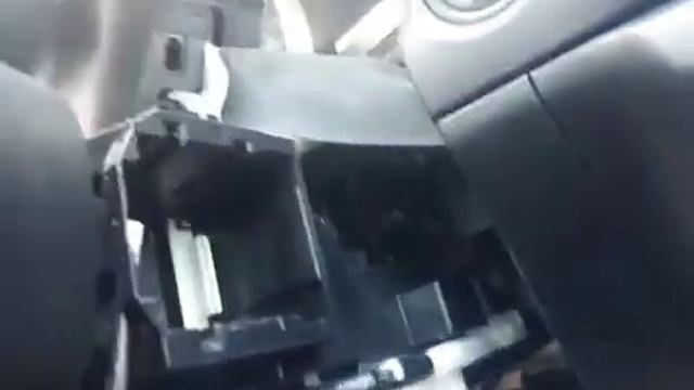 Wiper switch removal || Mazda 3 смотреть онлайн