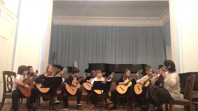 Большой гитарный ансамбль ДМШ им. В. И. Мурадели смотреть онлайн
