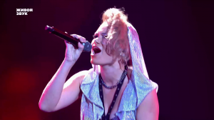 Перевоплощение в Рианну — «Russian Roulette» | ЯРЧЕ ЗВЁЗД