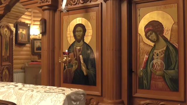 В день Богоявления в храме . 19.01.2018 года смотреть онлайн