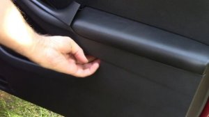 Как снять обшивку двери VW Jetta . How to disassemble door panel VW