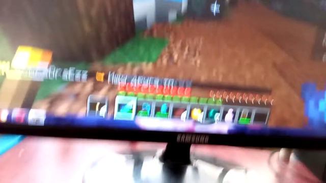 заходите играть на этот сервер я его недавно нашел там есть/free смотреть онлайн