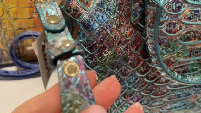 Y1265 В наличии только саквояж, BRAHMIN забрали 🙋♀️. Мой WhatsApp +7-913-606-11-44 смотреть онлайн
