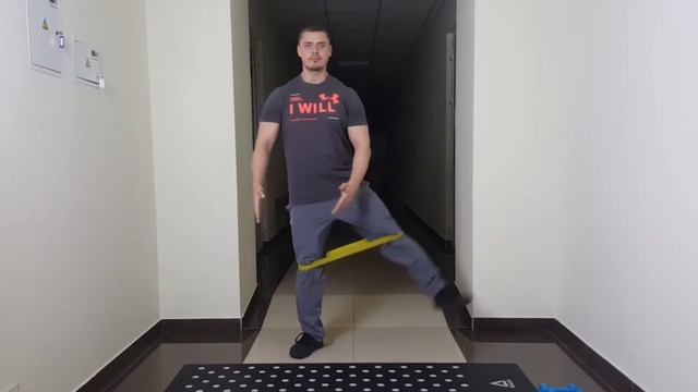 Воздушные приседания с отведением бедра смотреть онлайн
