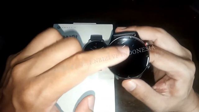 Review Smartwatch Amazfit GTR 2e || Jam Tangan Keren Abis смотреть онлайн