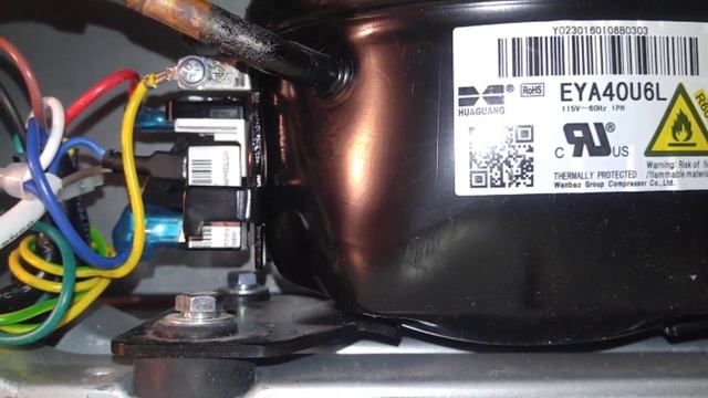 mini fridge fixed and cooling again! смотреть онлайн