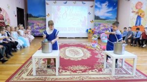 Готовим, стираем, подметаем.Игра на 8 Марта.Муз.рук.Е.Рабская.