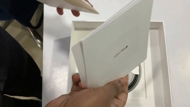 APPLE M1 Chip 8 GB RAM/integrated 8-core GPU Graphics/256 GB SSD Capacity unboxing 2022 смотреть онлайн