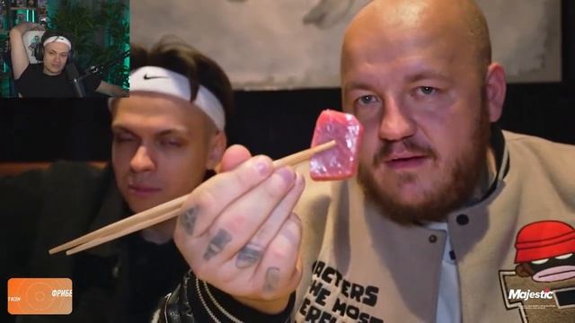 БУСТЕР СМОТРИТ: БУСТЕР пробуем САМЫЕ ДОРОГИЕ РОЛЛЫ в МОСКВЕ! Реально дорого челлендж / BUSTER ROFLS