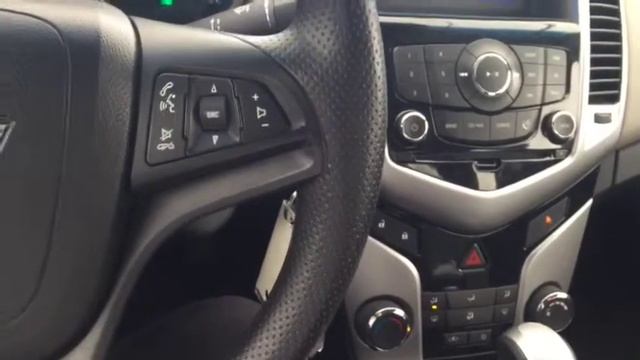 2011 Chevrolet Cruze LS BLUETOOTH, SIRIUS RADIO, CLOTH смотреть онлайн