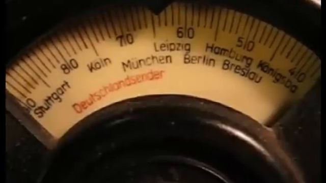 Volksempfänger VE 301 W Baujahr 1937 смотреть онлайн