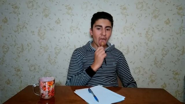 СКОЛЬКО РАЗ НУЖНО ЛИЗНУТЬ ЧУПА-ЧУПС, ЧТОБЫ... смотреть онлайн