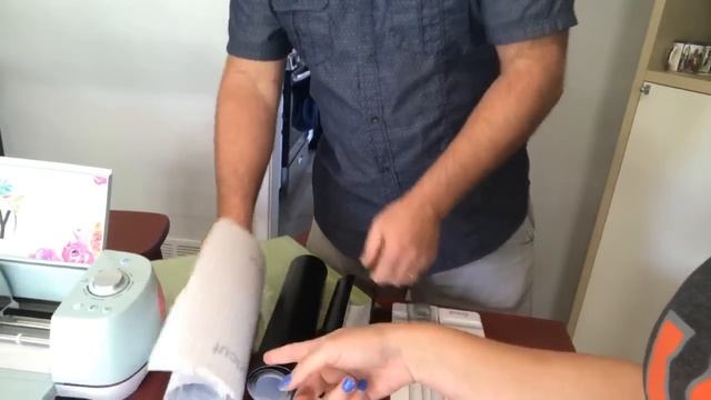So you bought a Cricut!? NOW WHAT? (Straight from the box!) смотреть онлайн