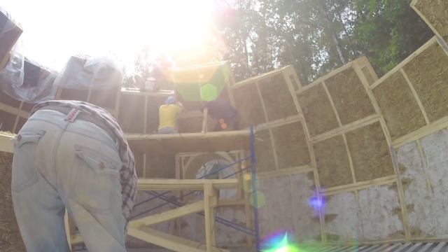 Как построить купольный дом из соломы - легко и просто! смотреть онлайн