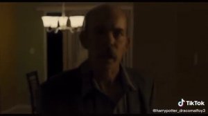 Финн Вулфард говорит на русском | Щегол.