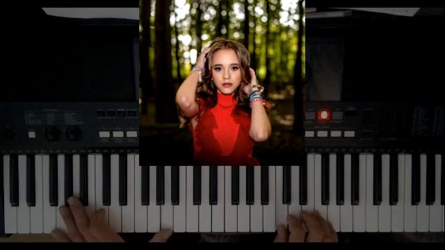 Emma Kok - "Voilà". Piano cover YAMAHA PSR E433 смотреть онлайн