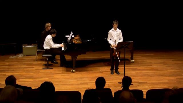 Alfred Schnittke: Suite in the Old Style, for violin and piano or harpischord - III. Minuet