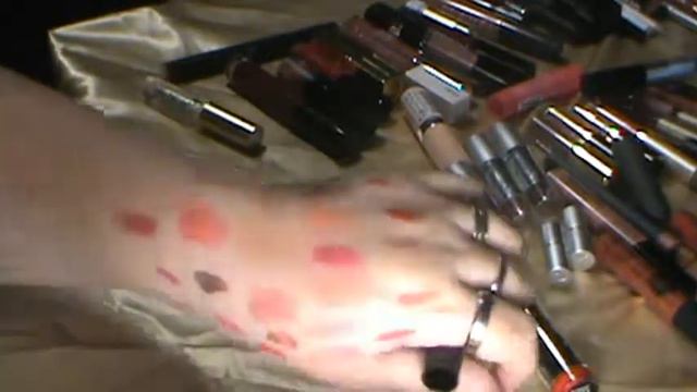 Time to declutter: Lippies Edition смотреть онлайн