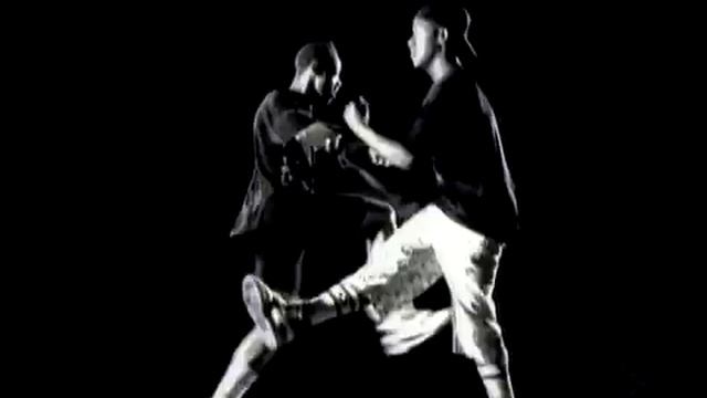 DNA Feat. Suzanne Vega - Tom's Diner (1990) HQ смотреть онлайн