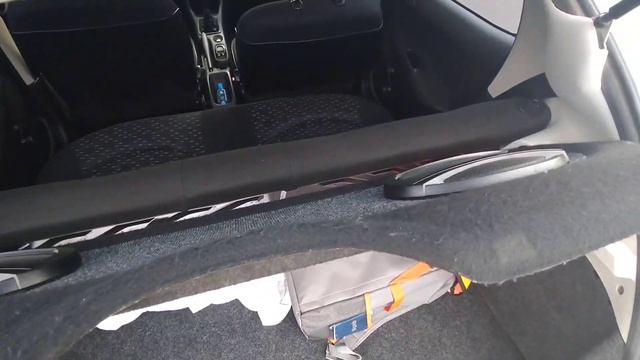 Mi primer auto. Presentando Peugeot 206 смотреть онлайн