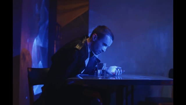 Полина Гагарина - Выше головы смотреть онлайн