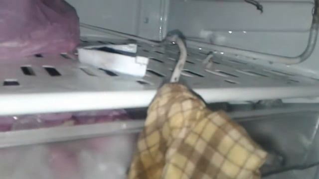 Замена компрессора на холодильнике Indesit смотреть онлайн