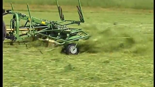 Роторные ворошилки KRONE смотреть онлайн