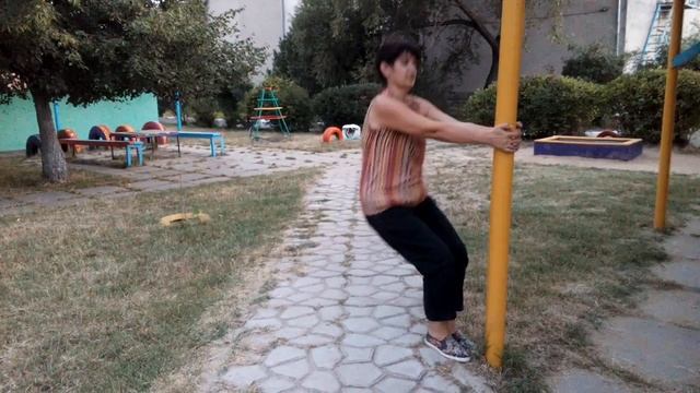 Приседания по методике профессора И. П. Неумывакина смотреть онлайн