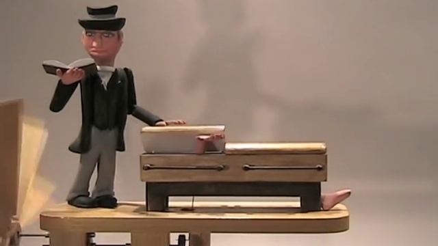 "I'm Not Dead Yet" Monty Python Whirligig смотреть онлайн