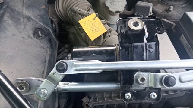 Замена трапеции стеклоочистителя