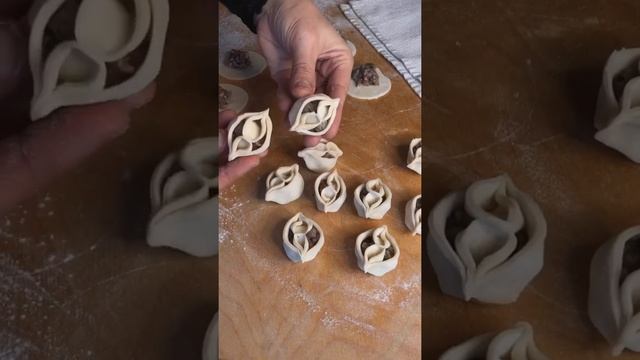НЕОБЫЧНЫЕ МАНТЫ! смотреть онлайн