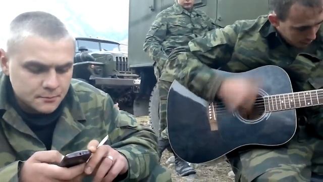 Сектор газа - Твой звонок ( Сергей Серж Борисов и Ратмир Александров ) / песня под гитару смотреть онлайн