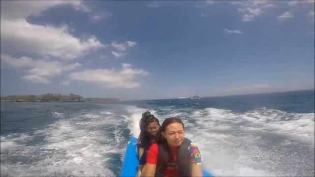 Bounty Cruises Unlimited Banana Boat Activities смотреть онлайн