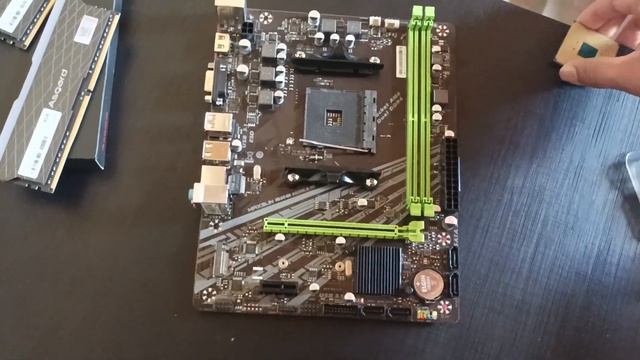 A Placa Mãe mais barata para AM4 do Aliexpress!!! A320m Maxsun смотреть онлайн